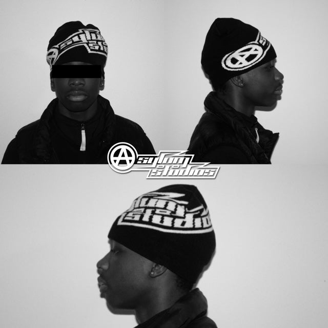 001 Logo Skully