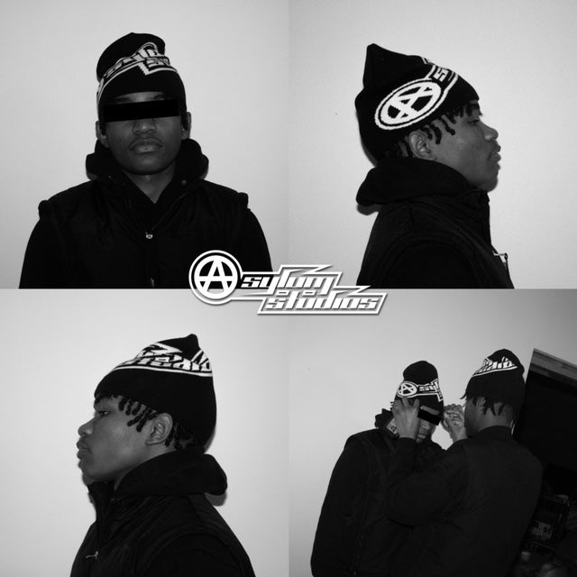 001 Logo Skully